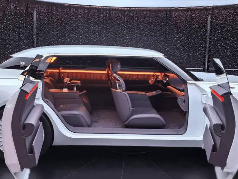 Roewe Unveils Pearl as the New Innovation in Electric Luxury